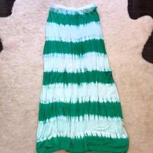 Maxi Skirt by Design History 🙌🏻